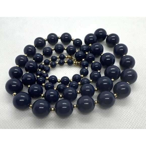 Vintage Monet Signed Graduated‎ Round Blue Beaded 30" Necklace Retro Plastic - Picture 2 of 7